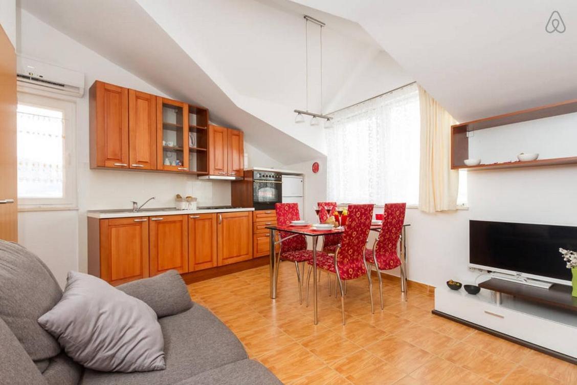 Apartment House สปลิท ภายนอก รูปภาพ