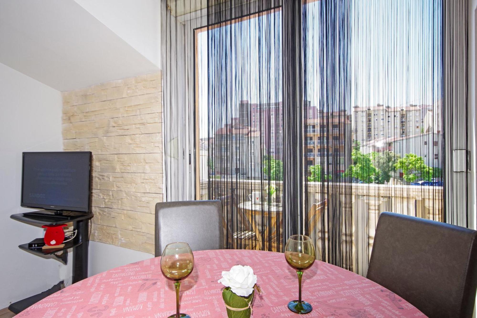 Apartment House สปลิท ภายนอก รูปภาพ